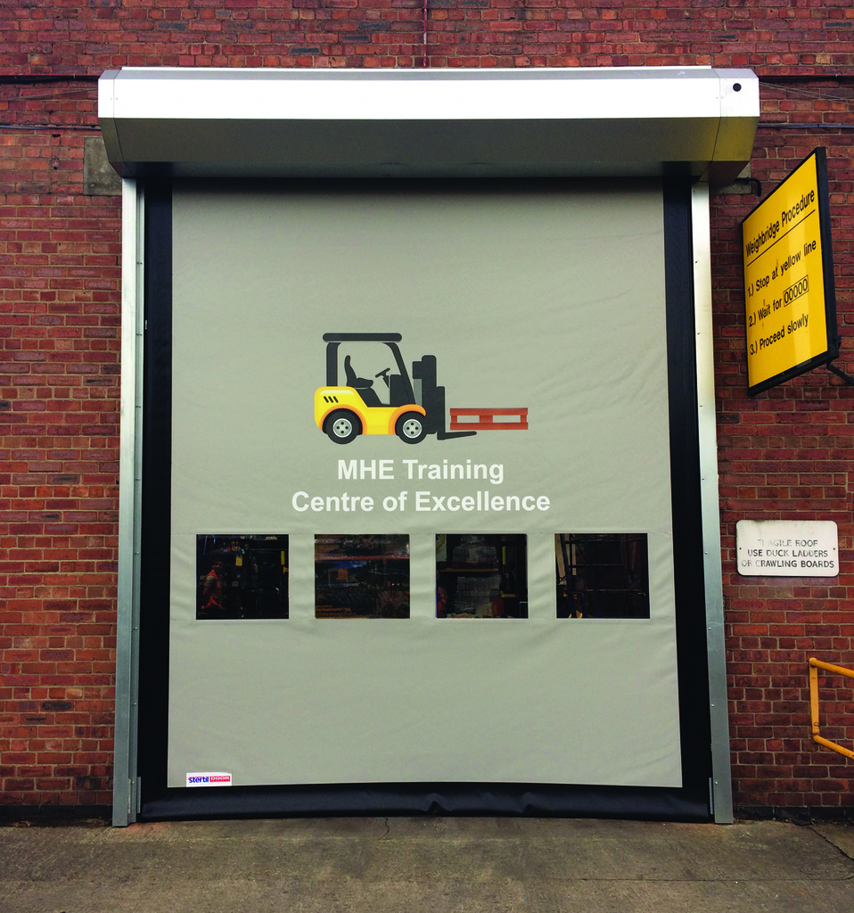 Stertil FlexiEdge fast-action doors