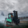 Powerful-and-sure-footed-forklift